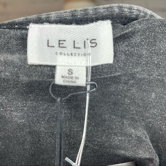 Le Lis Crop Top - Picture 6 of 7